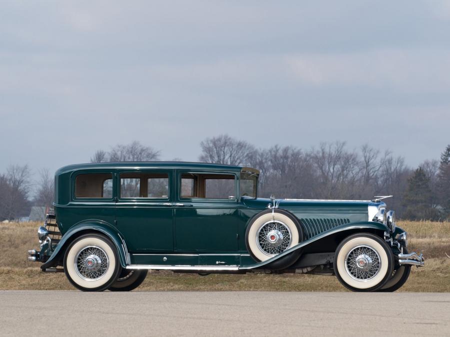  Duesenberg J383/2402 Limousine by Willoughby 1930 года  (фото 5 из 16)